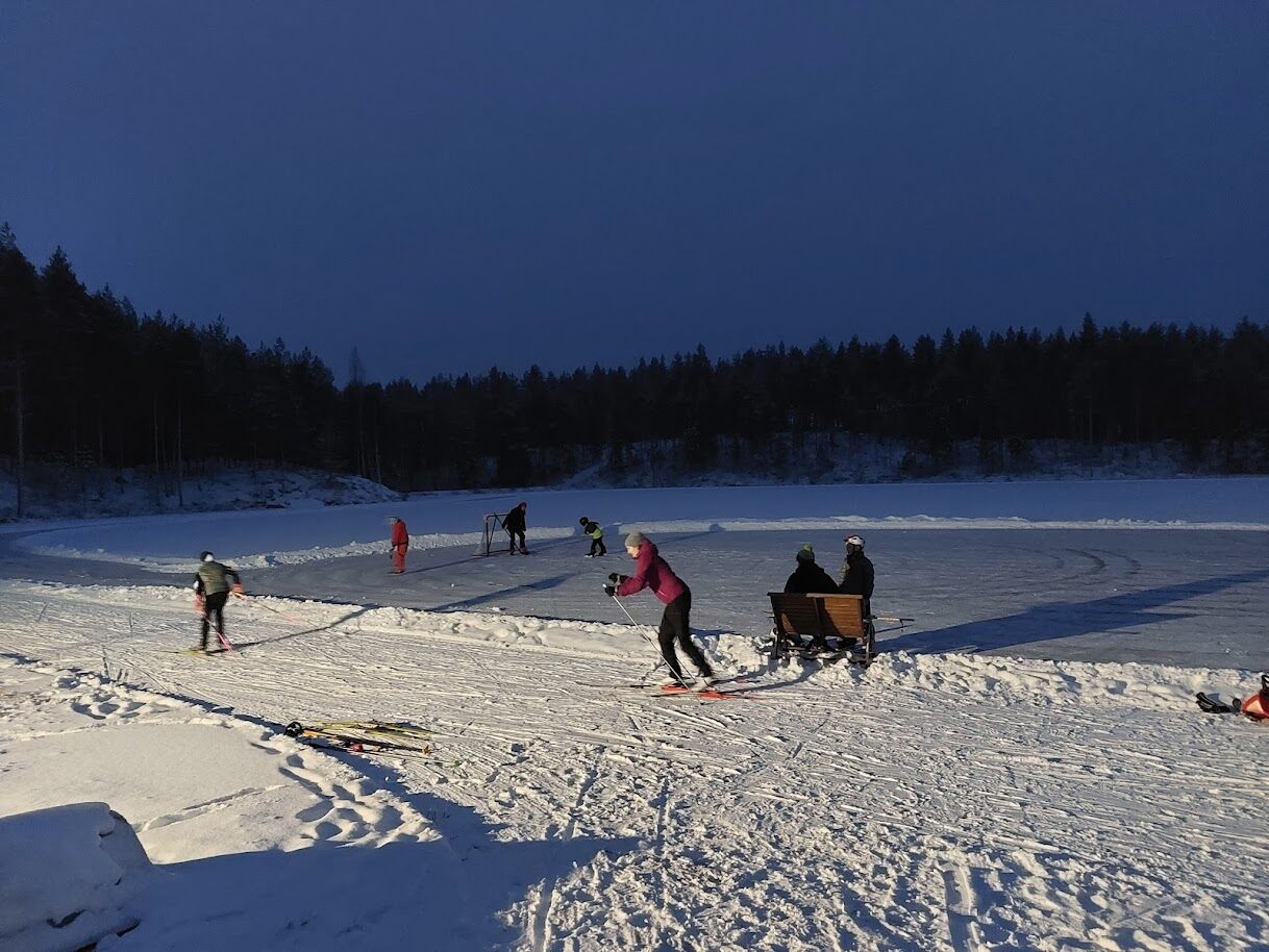 Majoitus ja aktiviteetit Hausjärvellä - Niklandia